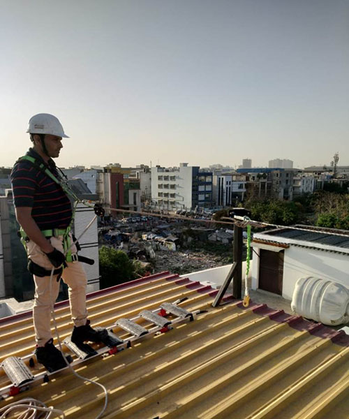 fragile roof training pic